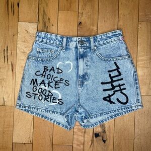 FB SISTER denim shorts with a streetwear vibe Size S‎